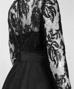 Adrianna Papell - 81916970 Quarter Sleeve Ribbon Ornate High Low Gown Formal Gowns