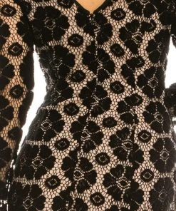 Adrianna Papell - AP1D101556 Lace Scoop Long Sleeves Dress Cocktail Dresses