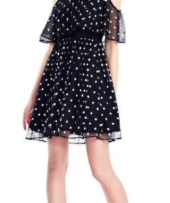 Adrianna Papell - AP1E203196 Polka Dot Square Neck A-line Dress