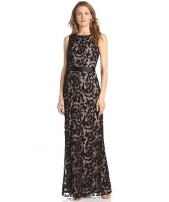 Formal Gowns Adrianna Papell - Fitted Sleeveless Jewel Neck Sheath Dress 81883180 - 1 Pc Black In Size 14 Available