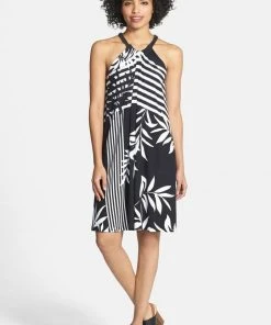 Adrianna Papell - Sleeveless Short Dress 16PD77000 Cocktail Dresses