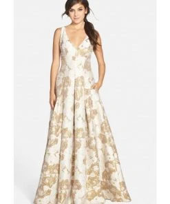 Aidan Mattox - 54465090 Sleeveless V Neck Box Pleated Long Dress Formal Gowns