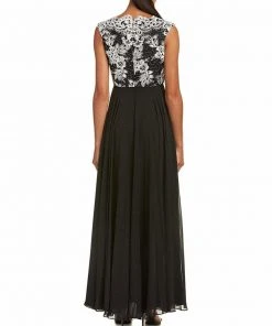 Formal Gowns Aidan Mattox - MD1E201158 Metallic Lace Scalloped V-neck A-line Dress