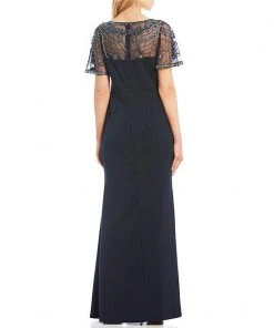 Aidan Mattox - MD1E203616 Beaded Neckline Slit Column Gown Formal Gowns