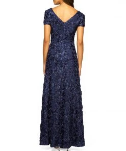 Alex Evenings - Rosette Lace Sequin Short Sleeve A-Line Gown 212788 - 1 Pc Navy In Size 12P Available Formal Gowns