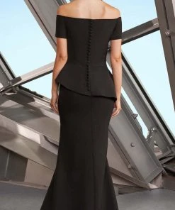 Alexander By Daymor - Off-Shoulder Peplum Couture Gown 1150 - 1 Pc Black/White In Size 6 Available Formal Gowns