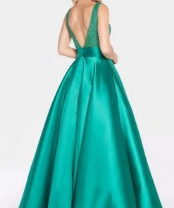 Alyce Paris - Beaded Plunging V-Neck Mikado A-Line Gown 60224 - 1 Pc Claret In Size 6 Available Formal Gowns 5 Alyce Paris - Beaded Plunging V-Neck Mikado A-Line Gown 60224 - 1 Pc Claret In Size 6 Available Formal Gowns