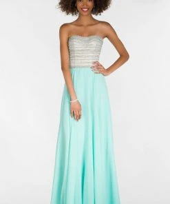 Alyce Paris - Prom Collection - 6690 Dress