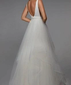 Alyce Paris - Sleeveless Organza Bridal Gown 7022 - 1 Pc Ivory In Size 4 Available Formal Gowns