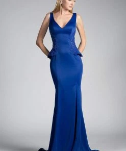 Cinderella Divine - Beaded Lace V-neck Trumpet Dress