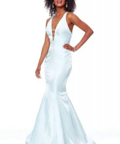 Formal Gowns Clarisse - 3765 Deep Halter V-neck Mermaid Dress With Train