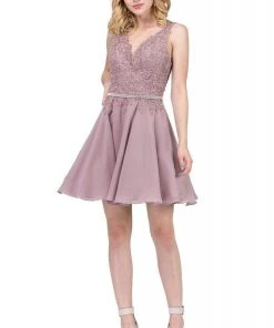 Dancing Queen - Plunging V-Neck Lace Bodice Homecoming Dress 3011 - 2 Pcs Burgundy In Size S And XL Available Cocktail Dresses