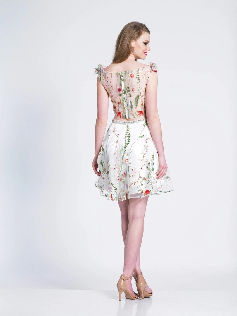 Cocktail Dresses Dave & Johnny - Two Piece Floral Embroidered A-line Dress 3982 - 1 Pc Ivory In Size 16 Available 4 Cocktail Dresses Dave & Johnny - Two Piece Floral Embroidered A-line Dress 3982 - 1 Pc Ivory In Size 16 Available