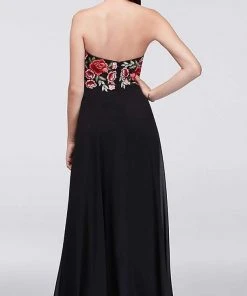 Decode 1.8 - Embroidered Sweetheart Evening Dress 184068 - 1 Pc. Black In Size 2 Available