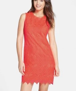 Donna Morgan - D3050M Vibrant Lace Sheath Dress