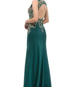 Eureka Fashion - Sleeveless Embroidered Gilt Lace Trumpet Evening Gown