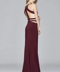 Faviana - 7957 Long Jersey Halter Dress With Zipper Detail