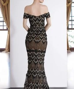 Janique - W2193 Geometric Detailed Off-Shoulder Mermaid Dress