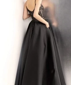 JVN By Jovani Jovani - JVN62510 Beaded Sweetheart Ballgown With Side Pockets