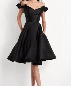 JVN By Jovani - Sweetheart Mikado Cocktail Dress JVN04718SC - 1 Pc Black In Size 14 Available Cocktail Dresses