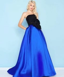 Formal Gowns Mac Duggal - 66318H Strapless Straight Across Ballgown