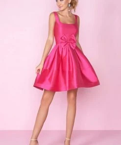 Mac Duggal - 66571C Square Neck Fit And Flare Short Dress