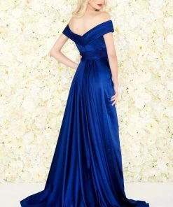 Formal Gowns Mac Duggal Black White Red - 12099R Ruched Off-Shoulder Gown With Slit