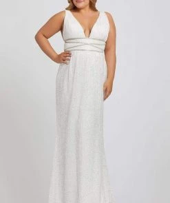 Mac Duggal Fabulouss - 77558F Sequined Plunging V-Neck Sheath Gown