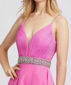 Formal Gowns Mac Duggal Flash - 48896L Ruched Plunging V-Neck Gown With Slit