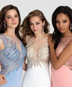 Madison James - 16-387 Dress In Coral Formal Gowns