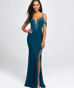 Formal Gowns Madison James - 19-146 Strappy Plunging Off-Shoulder Fringed Gown