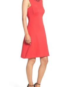 Maggy London - G2499M Embellished Neck Sleeveless Dress Cocktail Dresses