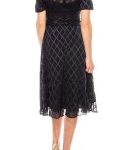 Maggy London - G4451M Puff Sleeve Textured Chiffon A-Line Dress
