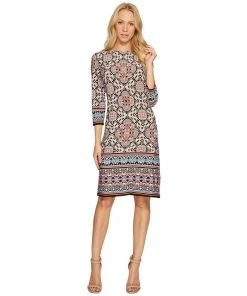 Maggy London - T2715MNR Maze Print Sheath Dress Cocktail Dresses