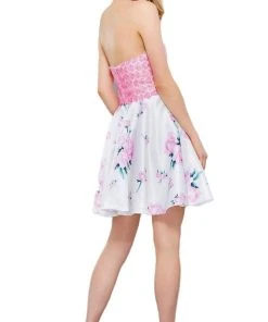 Nox Anabel - 6226 Embroidered High Halter Cocktail Dress