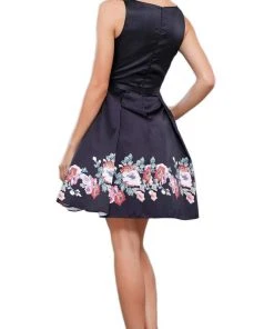 Nox Anabel - 6233 Chic Floral-Printed Bateau Cocktail Dress 8 Nox Anabel - 6233 Chic Floral-Printed Bateau Cocktail Dress