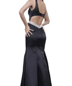 Nox Anabel - 8320 Sleeveless Beaded Waist Trumpet Evening Gown Formal Gowns