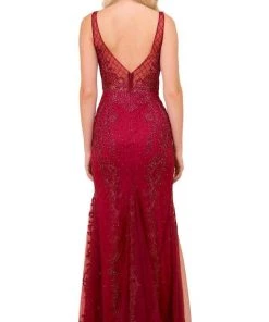 Nox Anabel - A398 Sleeveless V Neck Beaded Lace Applique Trumpet Gown