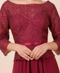 Nox Anabel - M520 Lace Quarter Length Sleeve Bateau A-line Dress Formal Gowns