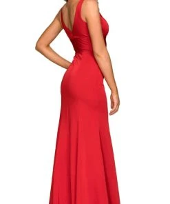 Nox Anabel - Q010 Plunging V-neck Sheath Dress