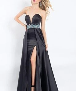 Formal Gowns Rachel Allan - 6115 Plunging Sweetheart Appliqued Overlay Gown