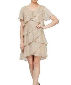 SLNY - V-Neck Tiered Cocktail Dress 9155124 - 1 Pc Gld In Size 14 Available Cocktail Dresses