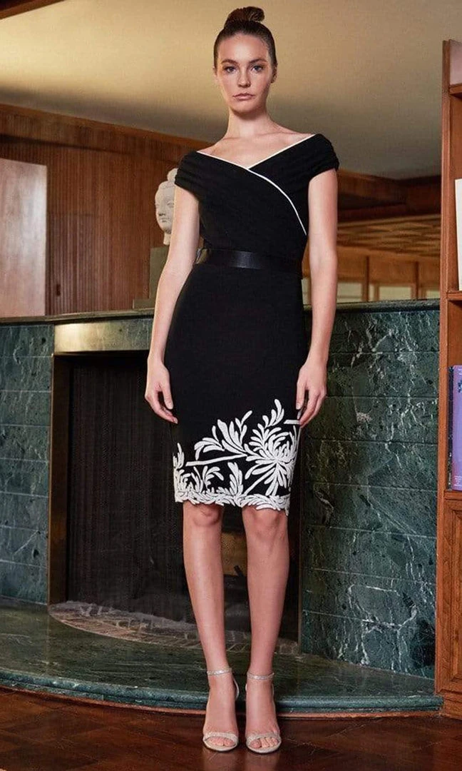 Tadashi Shoji - Sequined V-Neck Pleated Cocktail Dress - 1 Pc Black/Ivory In Size 0 Available Cocktail Dresses 3 Tadashi Shoji - Sequined V-Neck Pleated Cocktail Dress - 1 Pc Black/Ivory In Size 0 Available Cocktail Dresses