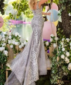 Tarik Ediz - 50641 Embellished Embroidery Sleeveless Mermaid Gown Formal Gowns