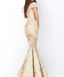 Tarik Ediz - 93811 Off-Shoulder Ruched Mermaid Dress