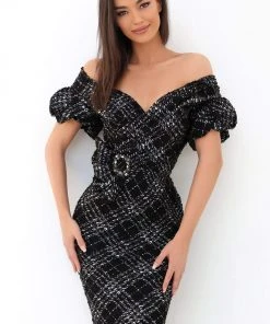 Tarik Ediz - 93853 Beaded Plunging Off-Shoulder Fitted Dress Cocktail Dresses