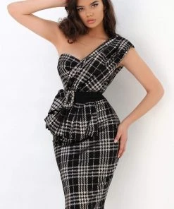 Cocktail Dresses Tarik Ediz - 93901 Asymmetric Neck Fitted Dress