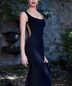 Tarik Ediz - Embroidered Back Gown 92605