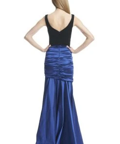 Theia - Sleeveless Jeweled Belt Ruched Gown 882629 Formal Gowns