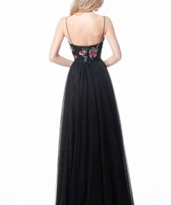 Sherri Hill - 52050 Embroidered Plunging Sweetheart Tulle A-Line Gown